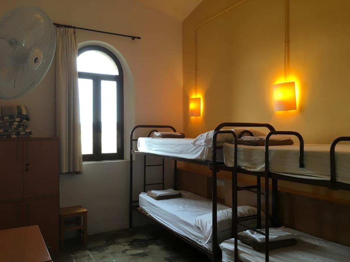 Alberg Solidanca Hostel Palafrugell Εξωτερικό φωτογραφία