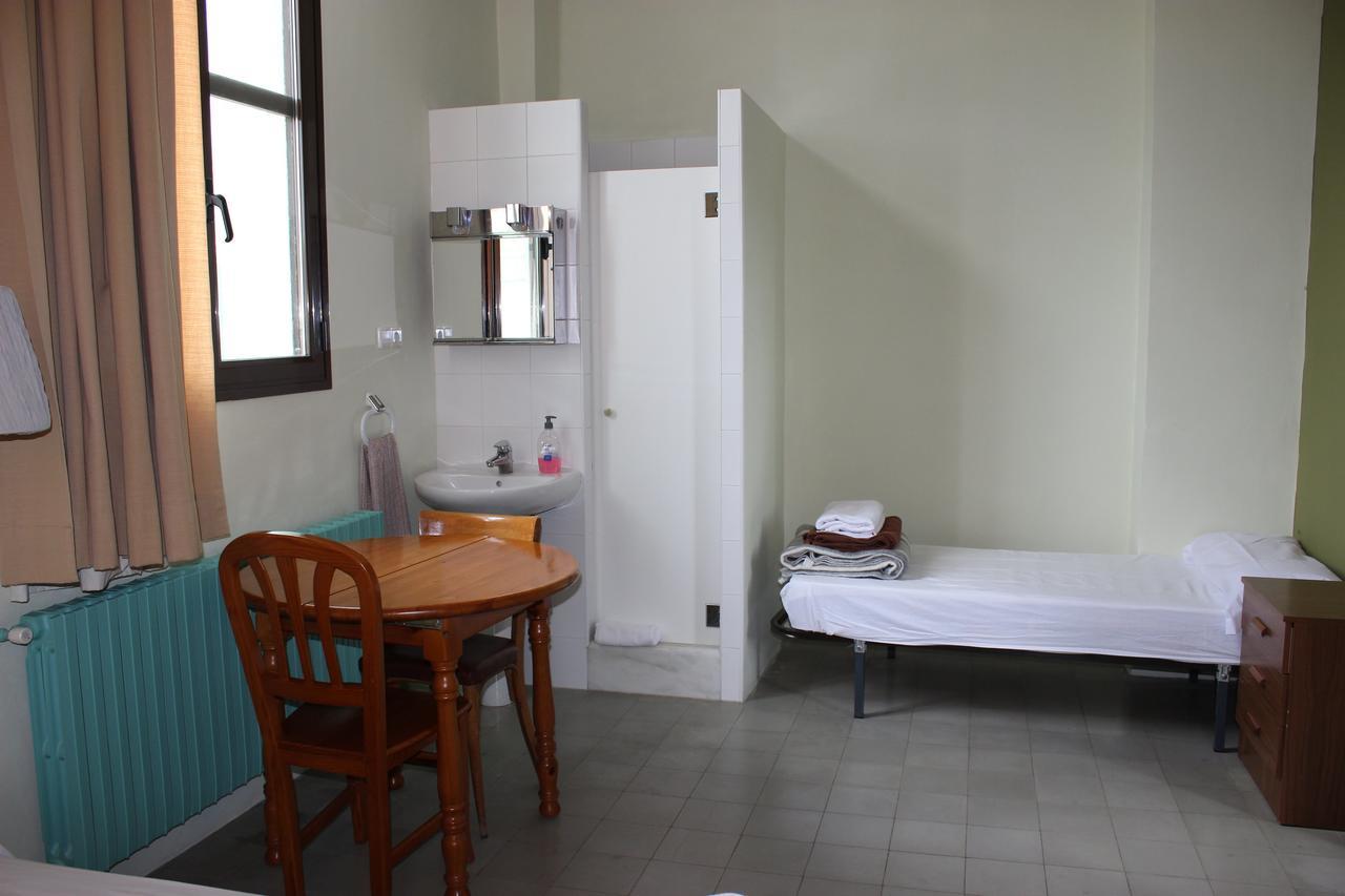 Alberg Solidanca Hostel Palafrugell Εξωτερικό φωτογραφία